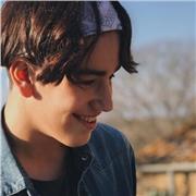 Estudiante de segundo de Bachillerato con una gran pasión por las mates. Me sacado la ESO con matricula en esta misma materia. Disfruto mucho enseñando